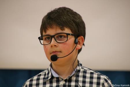 Otroci Osnovne šole Marije Vere Mi smo svet, mi smo otroci (9)